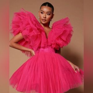 Elegant unique hot pink tulle dress. Fashion Nova. Worn once.